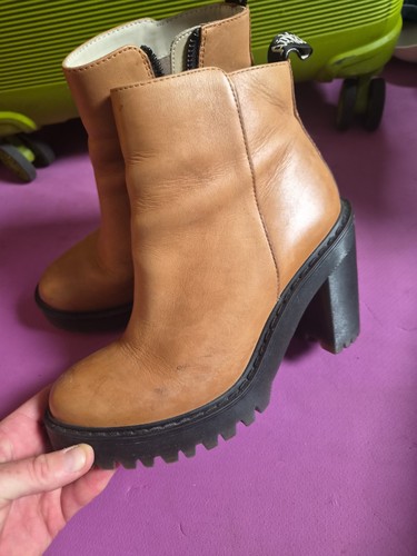 Martens magdalena tan - martens,