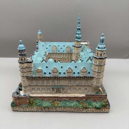 Danbury mint krönborg - danbury, castle