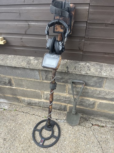 Metal detector inc - metal,