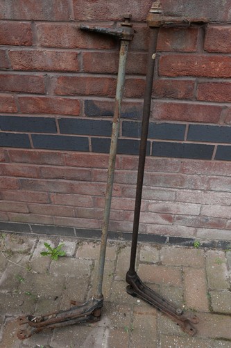 Front torsion bar suspension - front,