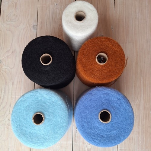 Inca tops trilogy - inca, yarn