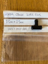 Honda Carburettor upper T piece joint connector  CB400F Super Four 1992 onwards