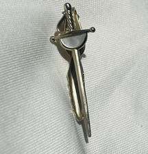 Vintage tie clip - Stratton ‘Nippy Clip’ - sword