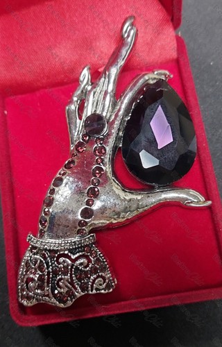 Art deco hand elegant lady - deco,