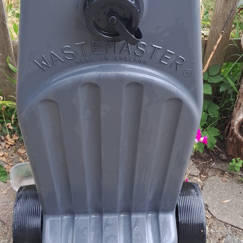 Waste master caravan - master,