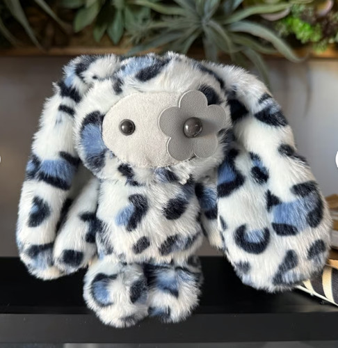 Hendry juju animal - juju,