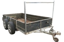 10ft x 5ft Twin Axle Trailer – Project, Needs Work but Tows Well Still in use