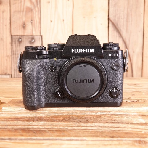 Used fujifilm digital - x-t1,