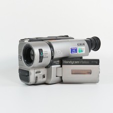 SONY  CCD-TRV65E Handycam Hi8 Tape NightShot Digital Video Camera BUNDLE TESTED!