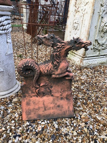Horse serpent ridge tile - horse,
