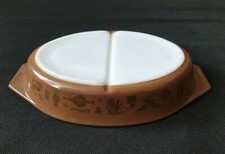 Vintage MCM Pyrex Americana