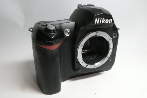 Nikon d70 tested - nikon,