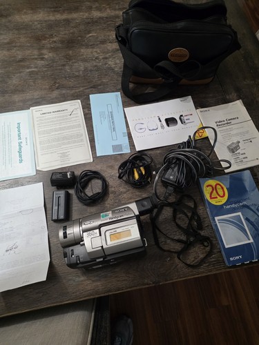 Sony handycam ccd - sony, hi8