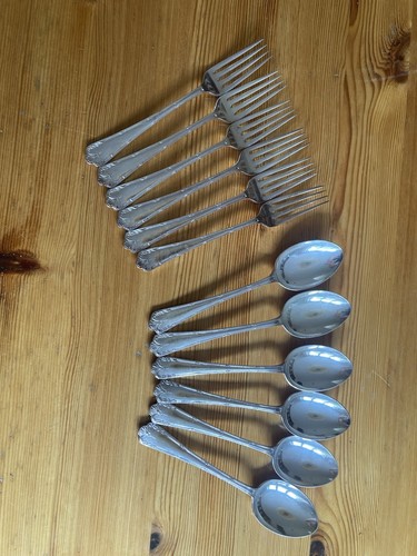 Vintage roberts belk - &, cutlery