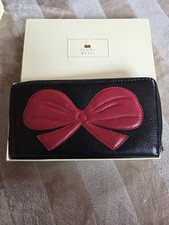 Tommy & Kate Women's Leather