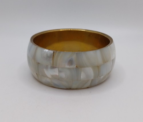 Chunky mother pearl inlay - mother,