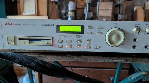 Akai s2000 rack digital - akai,