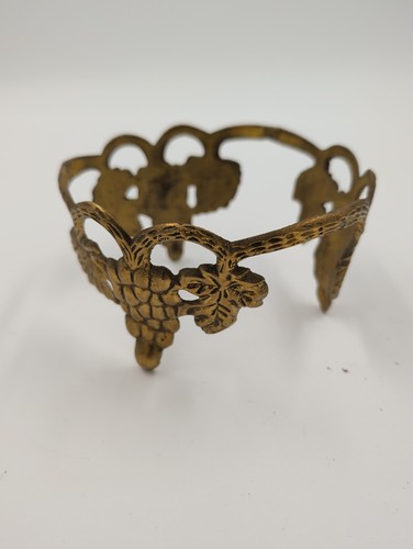 Vtg brass leg - grape, leaf