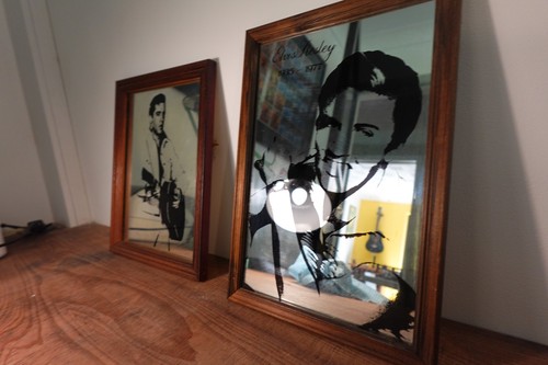 Pair vintage elvis - pair,