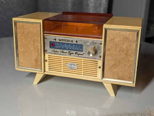 Musica musical jewellery box - musical,