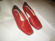 Ladies shoes ‘ FOOTGLOVE ‘