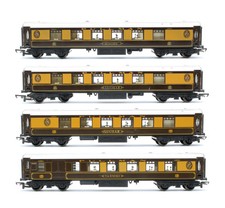 HORNBY 'OO' GAUGE RAKE OF 4