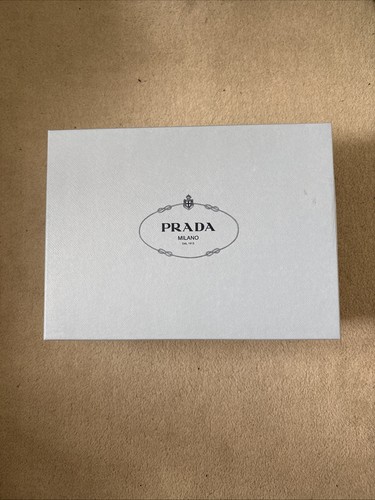 Prada empty box - empty,