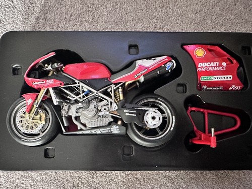 Minichamps scale ducati - scale,