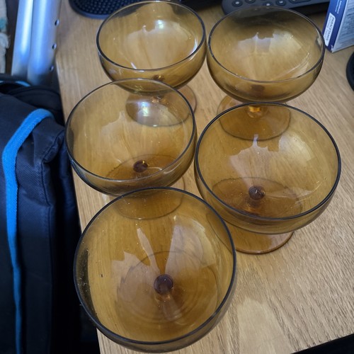 Vintage amber glass pedestal - |,