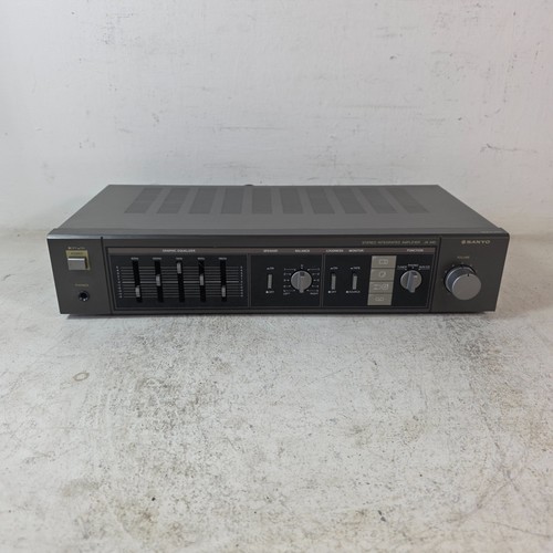 Sanyo stereo integrated - sanyo,