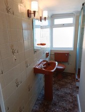 Wow 1970s  Sunburst 3 piece Bathroom/ Shower Suite  Retro  With Accessories 