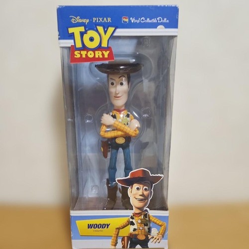 Medicom toy vcd - toy, vinyl