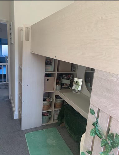 Cabin bed with storage - with,