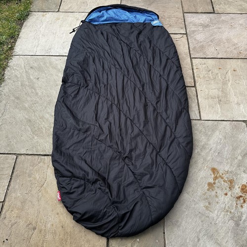 Pod adult sleeping - adult,