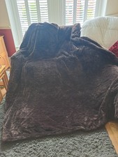 New Cozee Home Faux Fur Throw