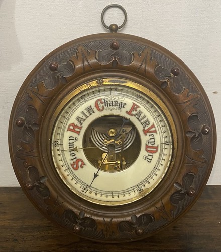 Victorian style carved wood - victorian,