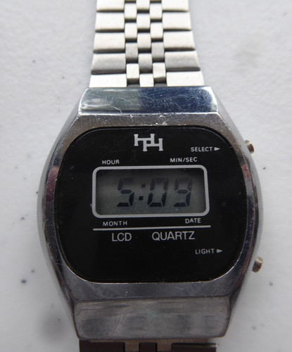 Hth digital watch - or,