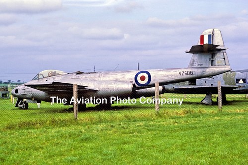 Raf gloster meteor vz608 - gloster, pr.9