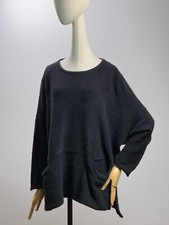 BARBARA SPEER Black Sweater