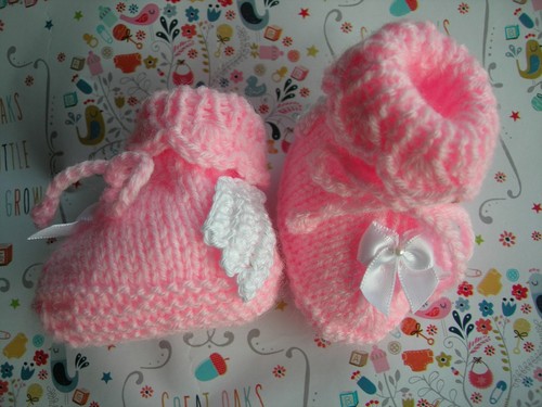 Angel wings baby booties