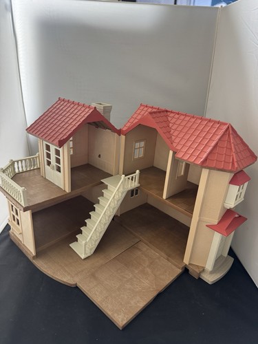 Sylvanian families willow hall - families,