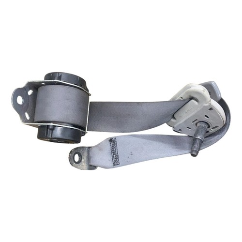 Toyota hilux seat belt - hilux,