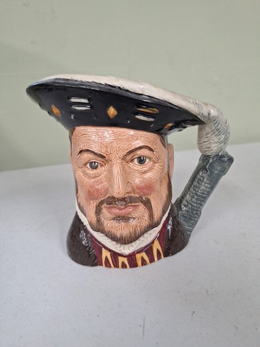 Royal doulton henry - 8, toby