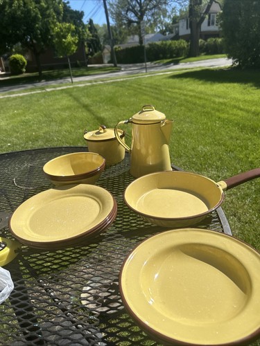 Vintage camping cookware - vintage,