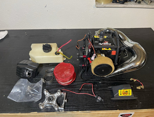 Losi dbxl dynamite - dynamite, 23cc