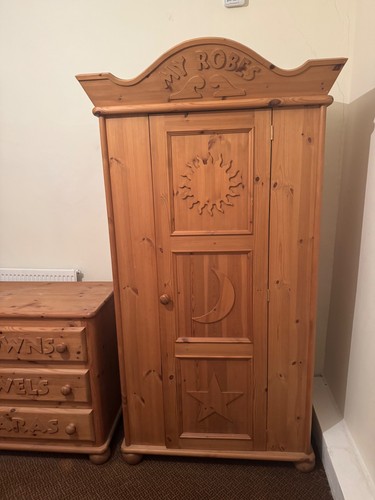 Child princess bedroom - child’s,