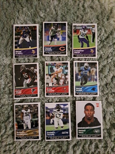 Panini nfl 2022 stickers - 9,