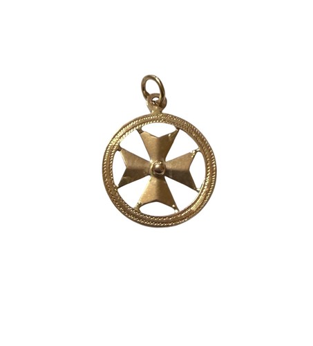 18ct vintage maltese cross - vintage,
