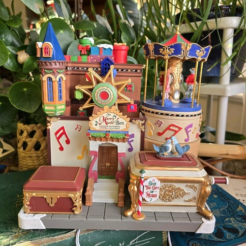 Lemax caddington christmas - lemax,