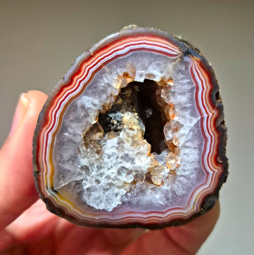 Large polished banded - large,